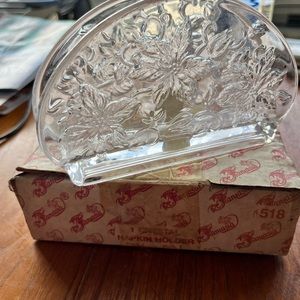 Princess House Fantasia napkin holder